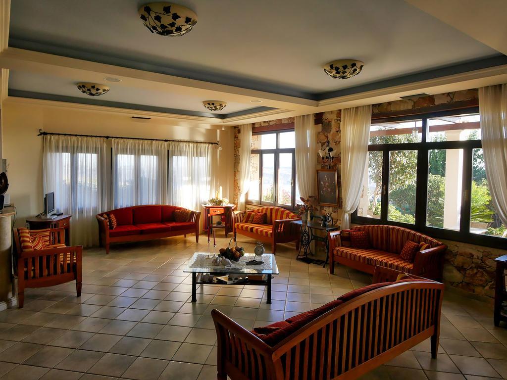 Areti Aparthotel ハニア エクステリア 写真