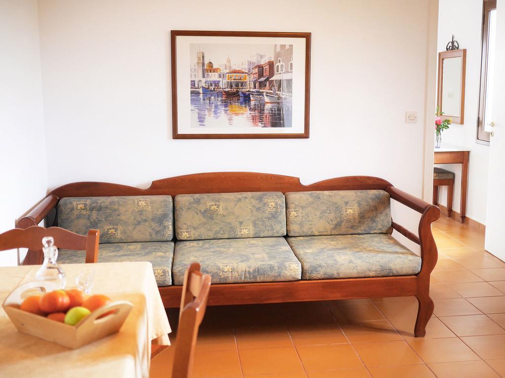 Areti Aparthotel ハニア エクステリア 写真